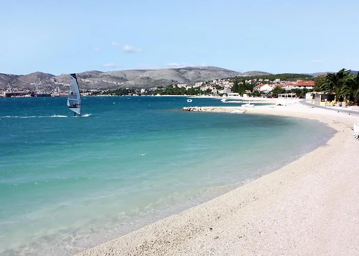 Apartments By The Sea Trogir - 9667 *