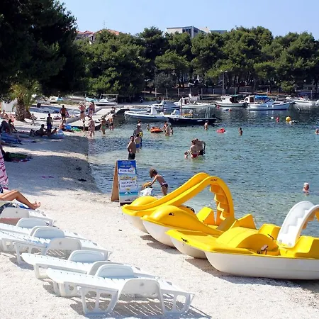 Apartman Apartments By The Sea Trogir - 9667