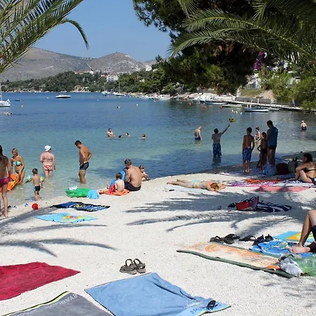Appartement By The Sea - 9667 Trogir